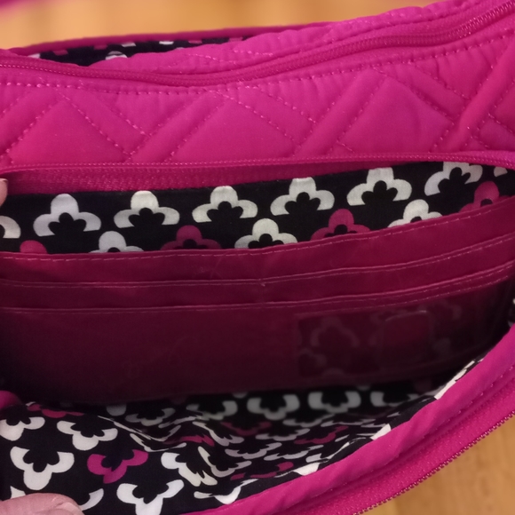 Vera Bradley Pink New Quilted crossbody purse - Picture 5 of 8